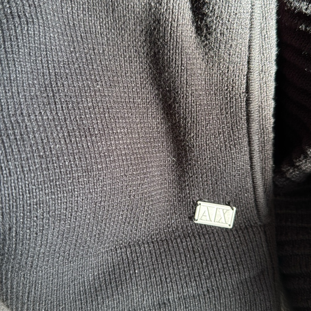 Armani exchange Sweeter. Size M - Picture 6 of 7
